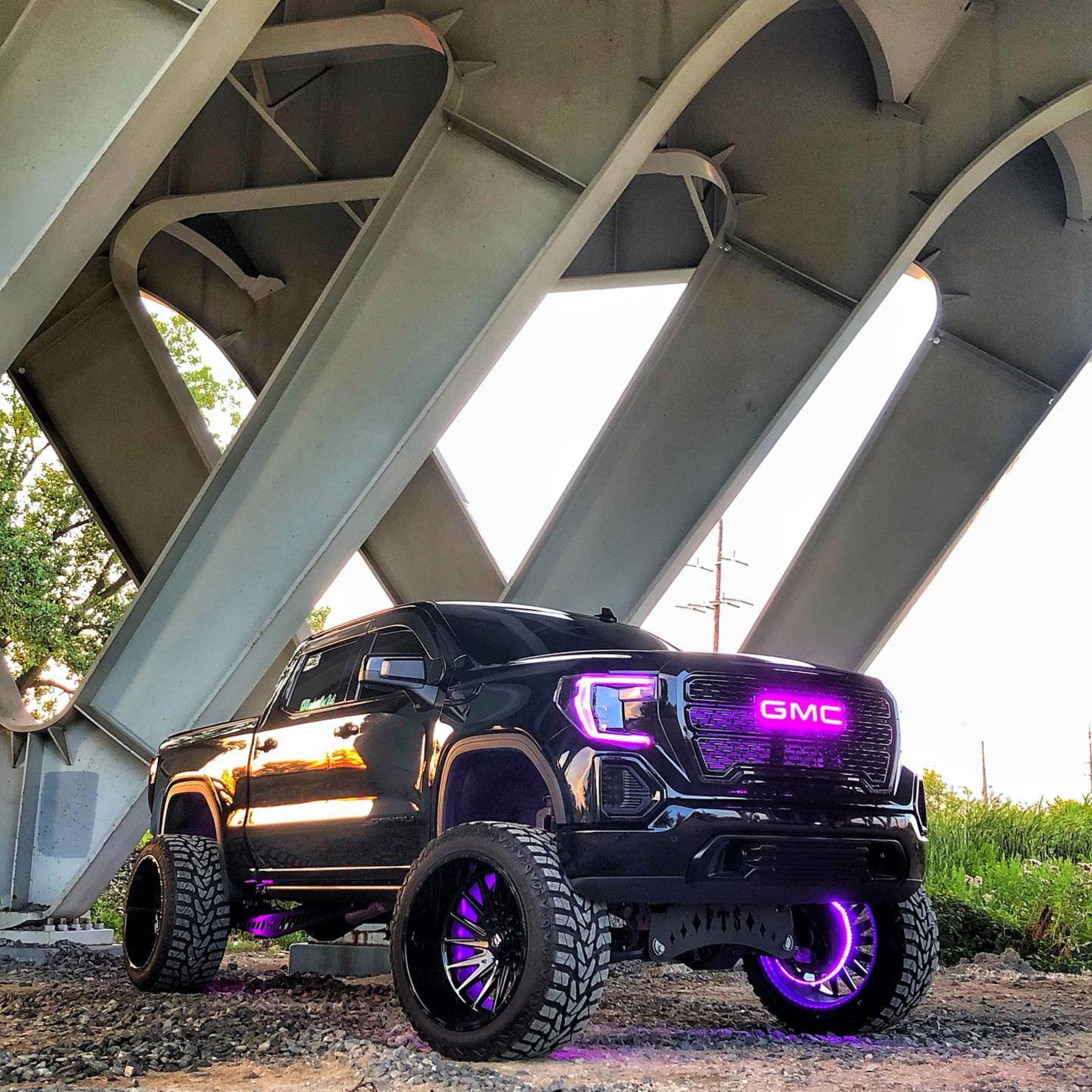 GMC LED Emblem: Multicolor (1999-2026) – Custom Multicolor LED Lighting by RGB Halo Kits