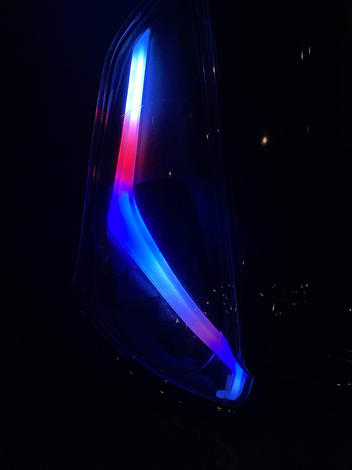 Infiniti G37: Multicolor Flow Series Headlights (2010-2013) – Custom Multicolor LED Lighting by RGB Halo Kits