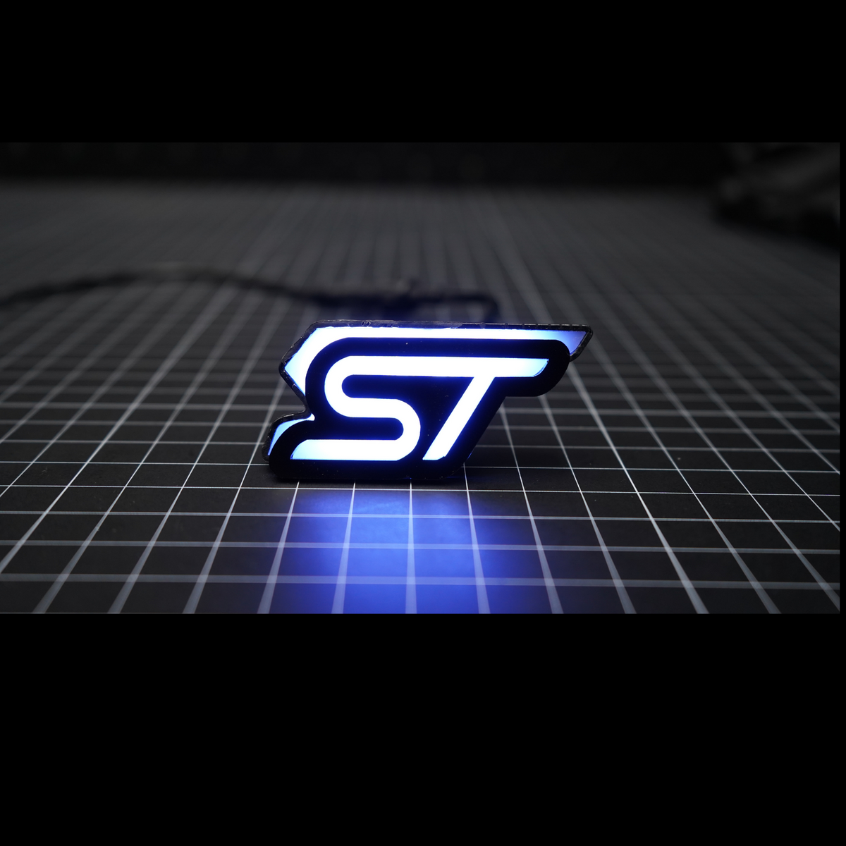 ST : Illuminated Multicolor Flow LED Badge | Lit Logos – Custom Multicolor LED Lighting by RGB Halo Kits