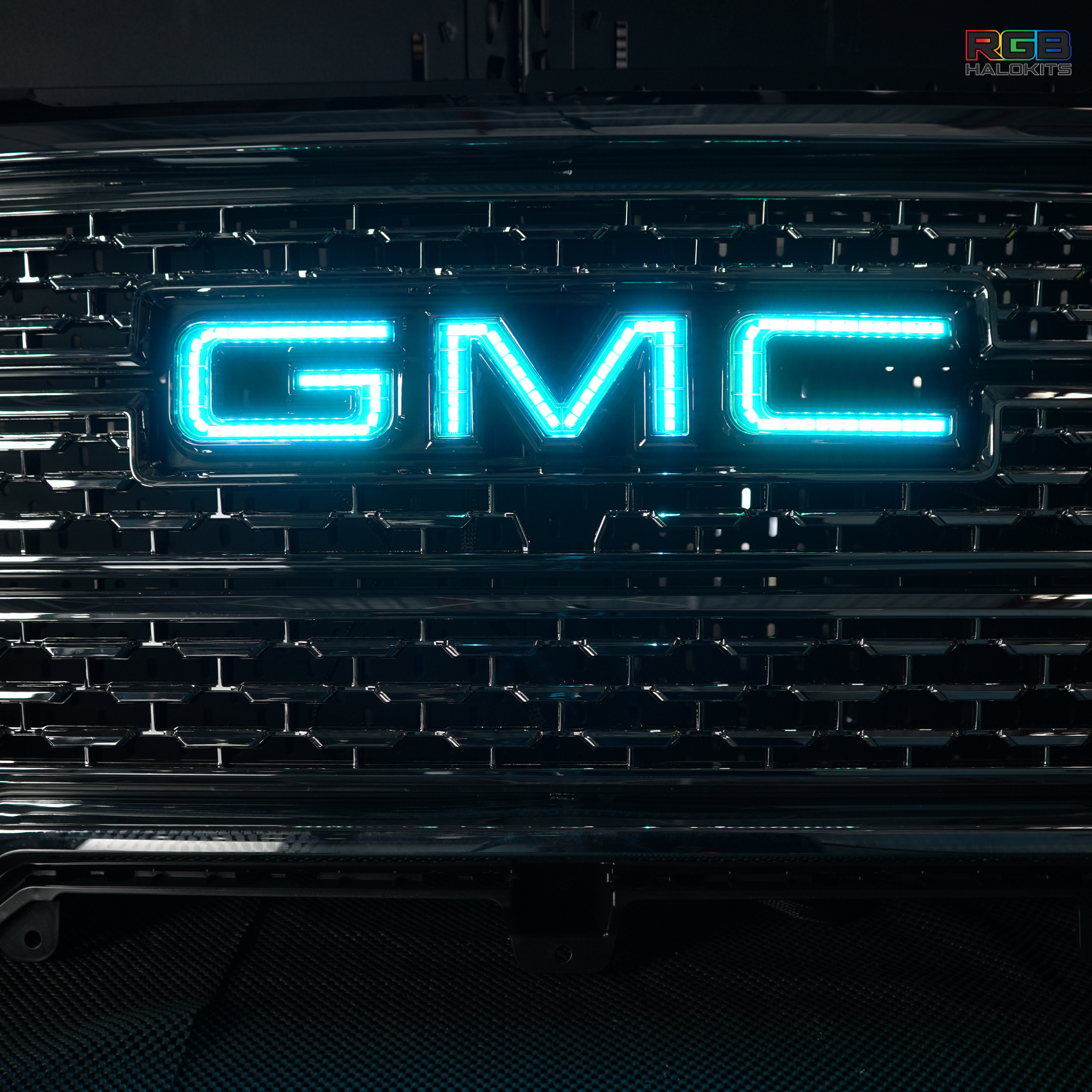 GMC LED Emblem: Multicolor (1999-2024)