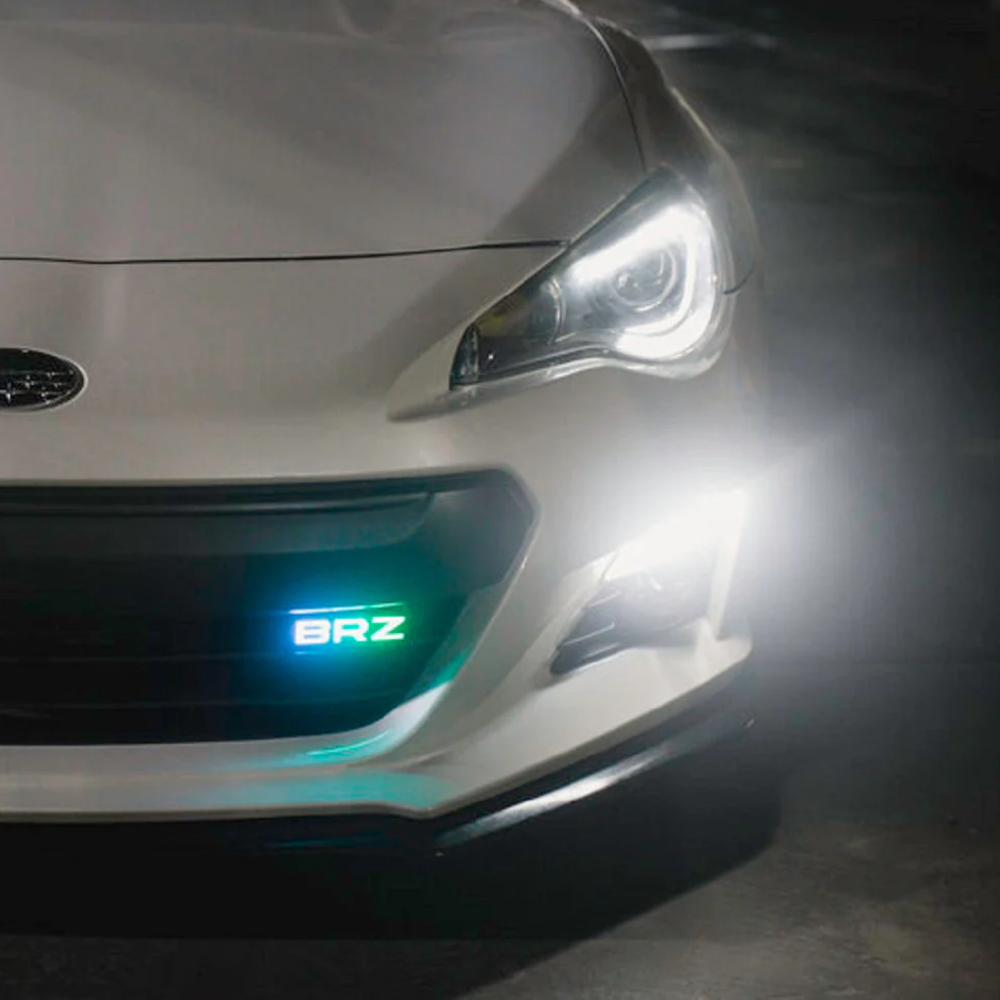 BRZ : Illuminated Multicolor Badge | Lit Logos