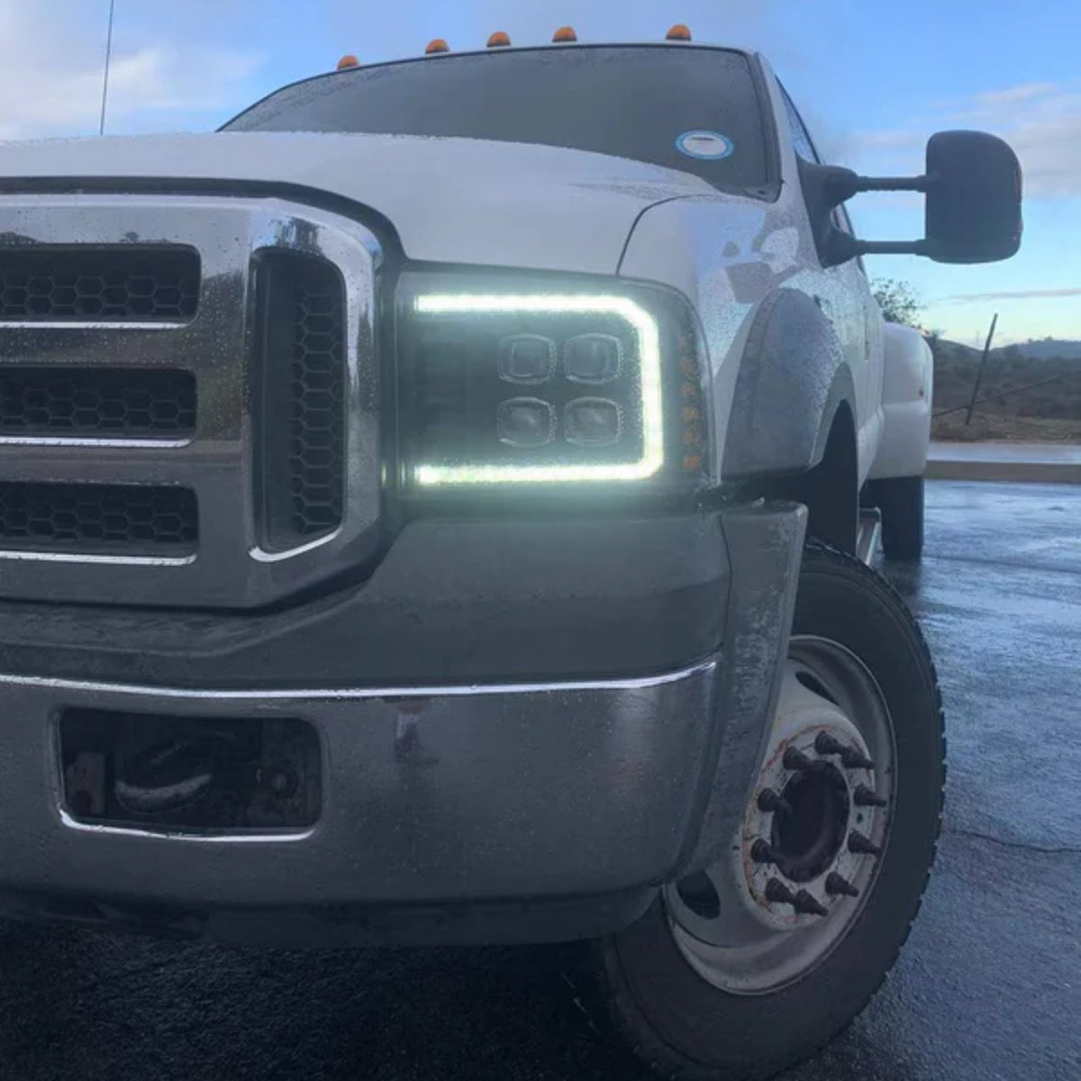Ford Super Duty/Excursion: Multicolor Flow Series Alphablack Headlights (2005-2007) | Alpharex – Custom Multicolor LED Lighting by RGB Halo Kits