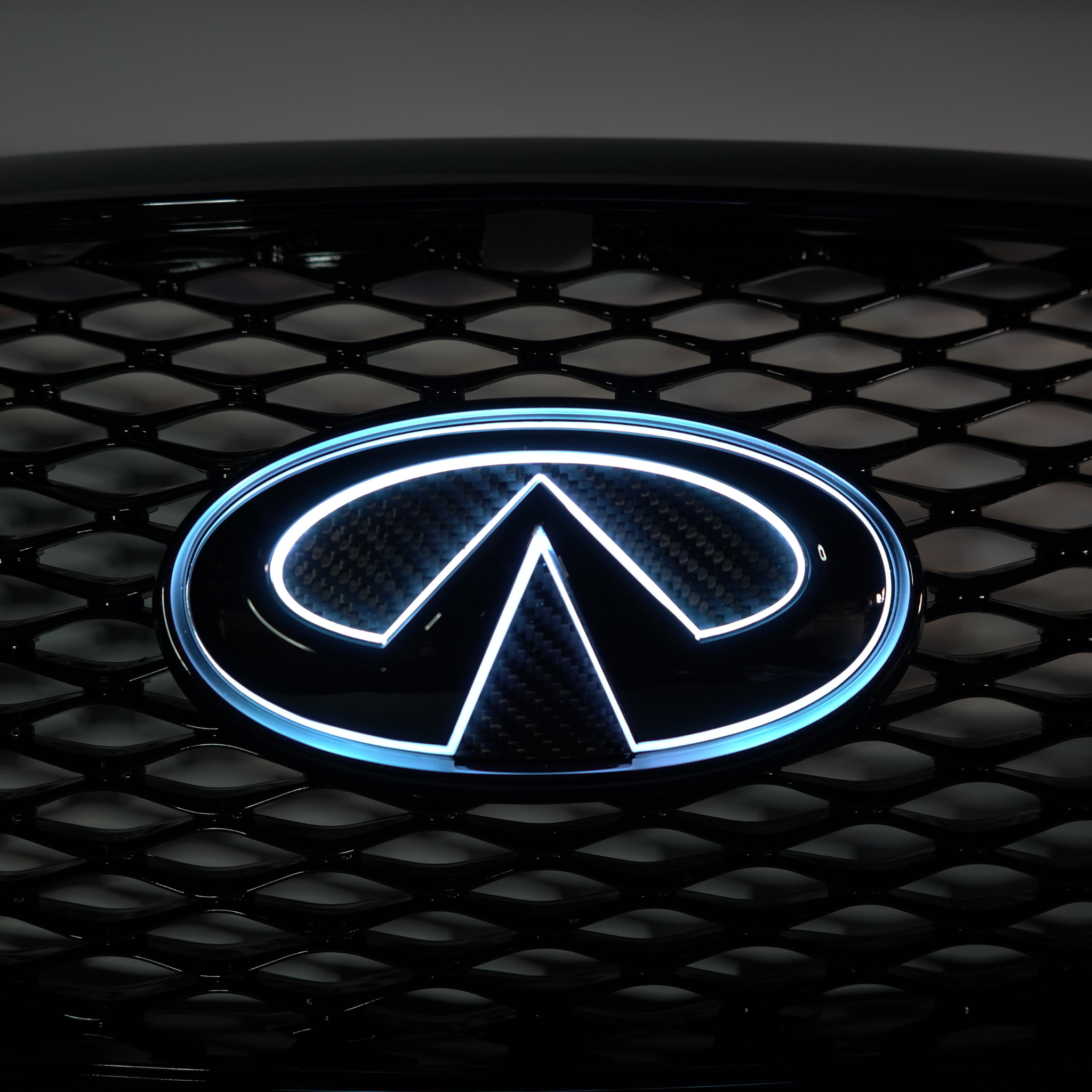Infiniti Q50 Multicolor Flow LED emblem V2 (2014-2021) – Custom Multicolor LED Lighting by RGB Halo Kits